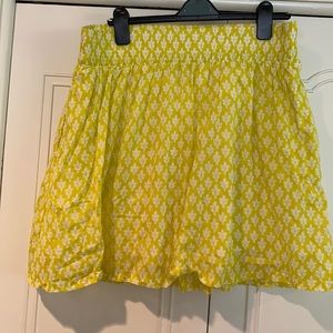 Old Navy elastic waist skirt